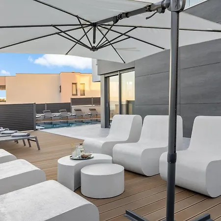 Magnus 빌라 마카르스카